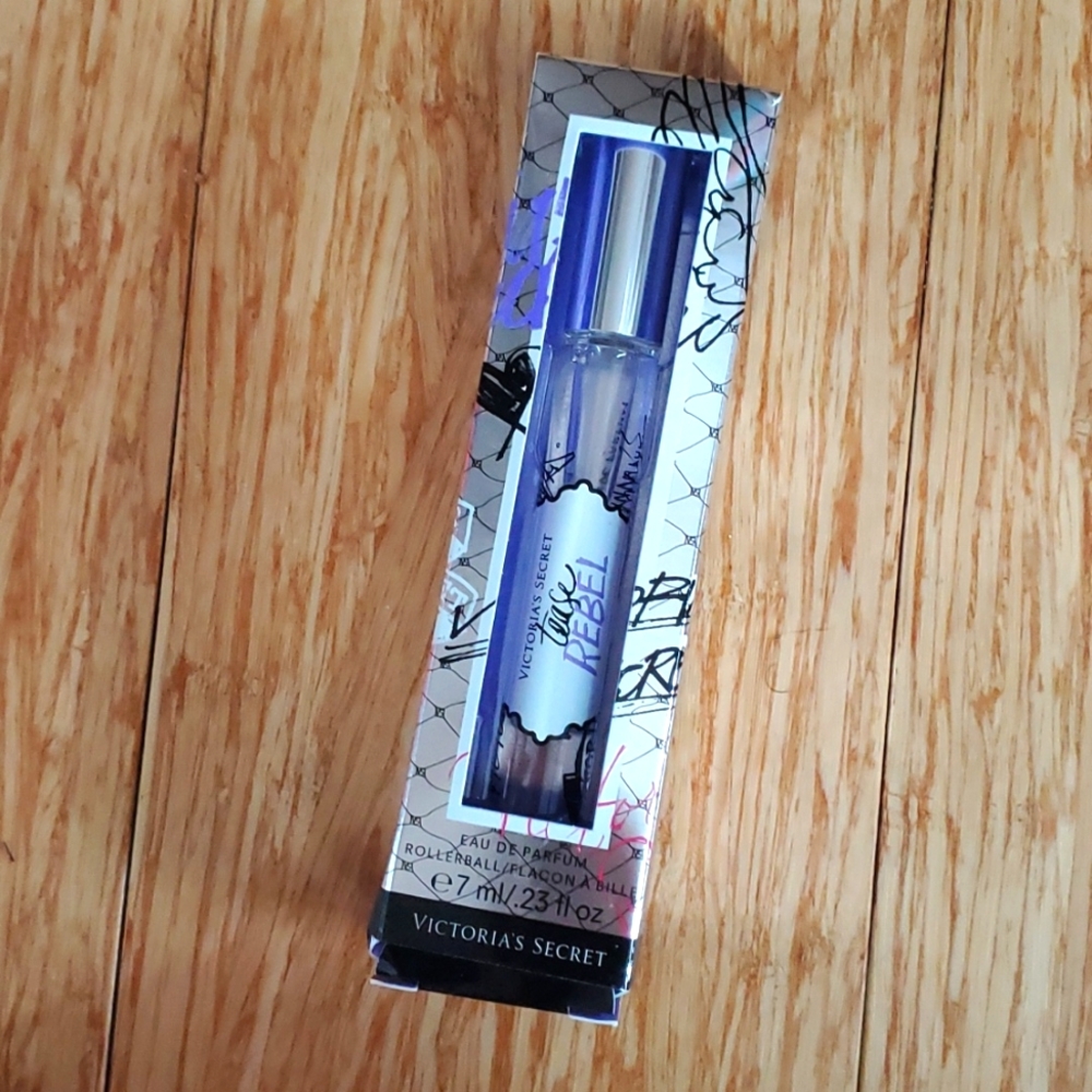 VS Tease Rebel Roller